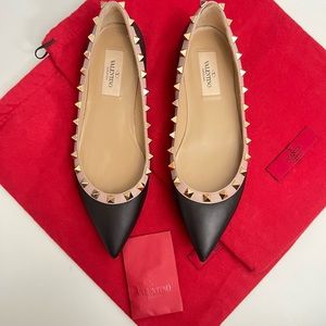 Valentino Rockstud Black flats 36